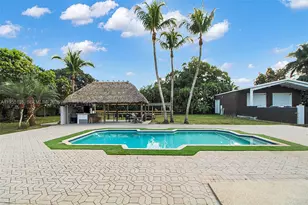 18280 SW 202nd St, Miami, FL 33187 - Photo 37