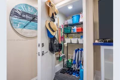 3300 N Surf Rd #17A, Hollywood, FL 33019 - Photo 17