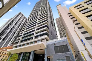 121 NE 5th St, Miami, FL 33132 - Photo 19