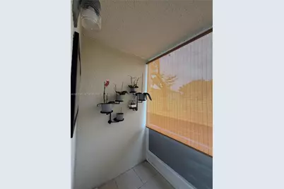 200 SW 132nd Way #109L, Pembroke Pines, FL 33027 - Photo 9