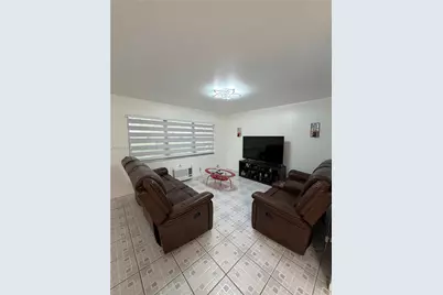 200 SW 132nd Way #109L, Pembroke Pines, FL 33027 - Photo 9