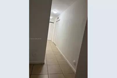 11601 NW 89th St #107, Doral, FL 33178 - Photo 25