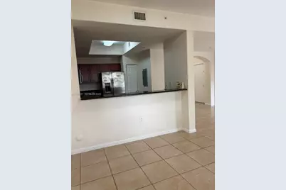 11601 NW 89th St #107, Doral, FL 33178 - Photo 9