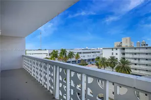 4141 Nautilus Dr, Miami Beach, FL 33140 - Photo 7