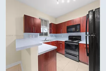 2534 SE 15th Ct, Homestead, FL 33035 - Photo 13