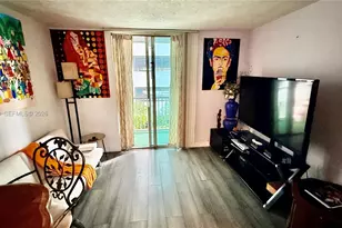 104 SW 9th St, Miami, FL 33130 - Photo 3