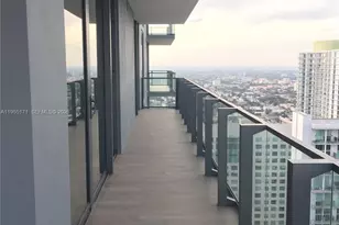 88 SW 7th St, Miami, FL 33130 - Photo 9