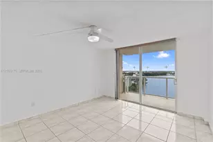 1301 NE Miami Gardens Dr, Miami, FL 33179 - Photo 11