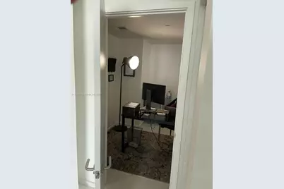 1300 S Miami Ave #2501, Miami, FL 33130 - Photo 11