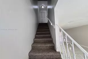 5309 NW 27th St, Lauderhill, FL 33313 - Photo 7