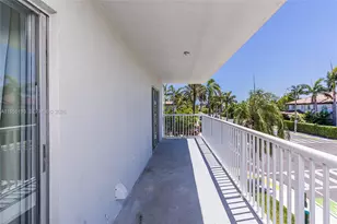 3527 NE 168th St, North Miami Beach, FL 33160 - Photo 29