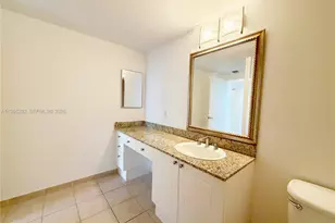 19501 W Country Club Dr, Aventura, FL 33180 - Photo 13