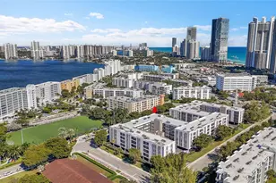 201 178th Dr, Sunny Isles Beach, FL 33160 - Photo 21