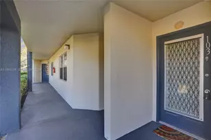 900 SW 128th Ave, Pembroke Pines, FL 33027 - Photo 29