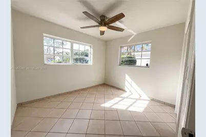 10001 SW 99th Ave, Miami, FL 33176 - Photo 15