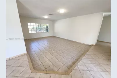 10001 SW 99th Ave, Miami, FL 33176 - Photo 13