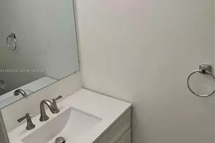 3115 N Palm Aire Dr, Pompano Beach, FL 33069 - Photo 3