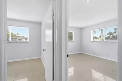 808 NE 2nd St #B, Hallandale Beach, FL 33009 - Photo 21