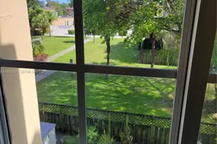 5112 NW 79th Ave, Doral, FL 33166 - Photo 9