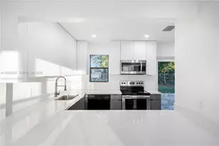 368 SW 64th Terrace, Margate, FL 33068 - Photo 7