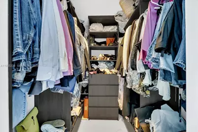 480 NE 30th St #904, Miami, FL 33137 - Photo 17