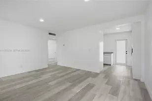 1308 NW 13th Ct, Fort Lauderdale, FL 33311 - Photo 15