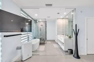 650 NE 32nd St, Miami, FL 33137 - Photo 21