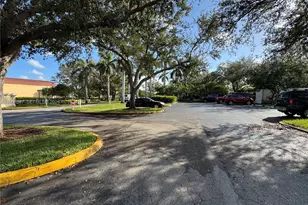 12630 Equestrian Cir, Other City - In The State Of Florida, FL 33907 - Photo 17