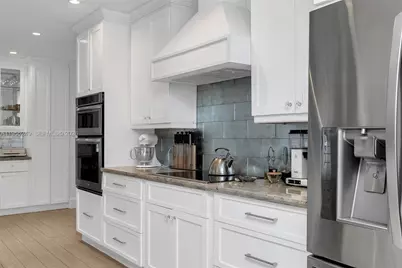 1444 Mendavia Ave, Coral Gables, FL 33146 - Photo 25