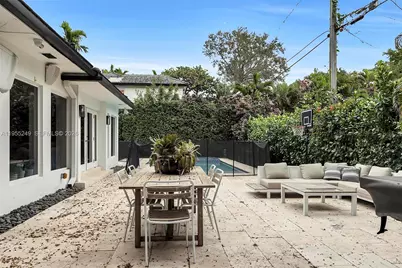 1444 Mendavia Ave, Coral Gables, FL 33146 - Photo 45