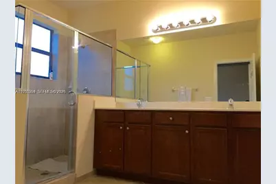 394 NE 37th Ave #0, Homestead, FL 33033 - Photo 9