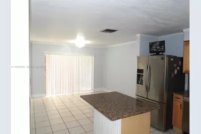 9331 NW 33rd Mnr, Sunrise, FL 33351 - Photo 5