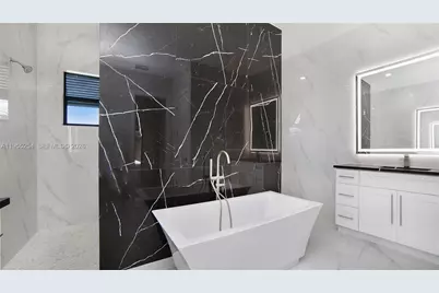 2343 Oilwell Rd, Naples, FL 34120 - Photo 19