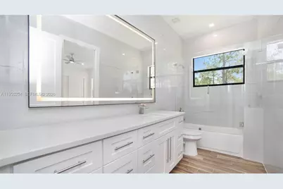 2343 Oilwell Rd, Naples, FL 34120 - Photo 23