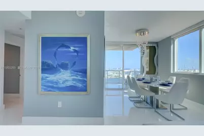 253 NE 2nd St #3509, Miami, FL 33132 - Photo 17