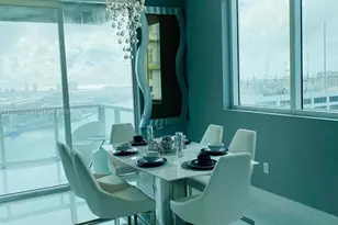 253 NE 2nd St, Miami, FL 33132 - Photo 9