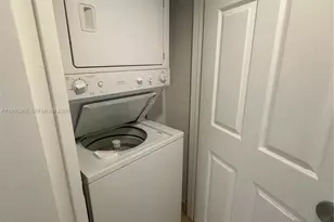 18671 Collins Ave, Sunny Isles Beach, FL 33160 - Photo 29