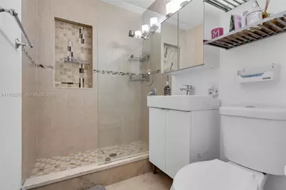 13800 NW 2nd Ave, North Miami, FL 33168 - Photo 13