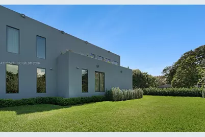 5900 SW 129th Ter, Pinecrest, FL 33156 - Photo 11