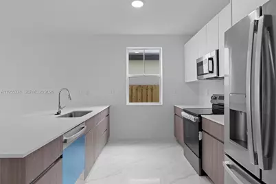 27348 SW 133rd Path, Homestead, FL 33032 - Photo 17