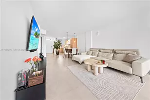 3703 NE 166th St, North Miami Beach, FL 33160 - Photo 13