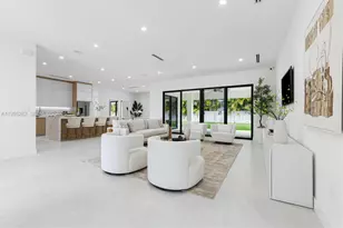 8221 SW 193rd Terrace, Cutler Bay, FL 33157 - Photo 3