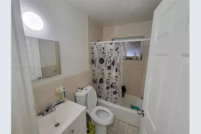 933 NW 11th St, Homestead, FL 33030 - Photo 17