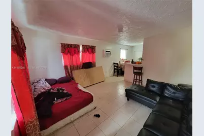 933 NW 11th St, Homestead, FL 33030 - Photo 19