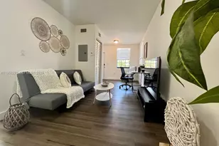 1068 NW 5th St, Miami, FL 33128 - Photo 29