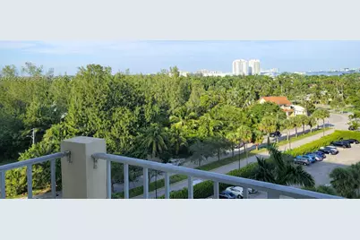 880 NE 69th St #8S, Miami, FL 33138 - Photo 15