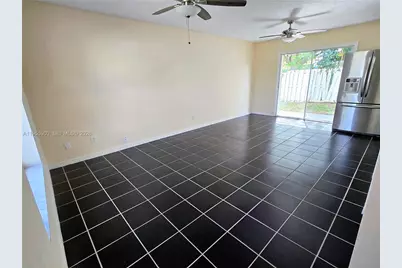 854 SW 8th Pl, Florida City, FL 33034 - Photo 7