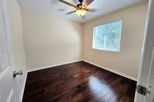 854 SW 8th Pl, Florida City, FL 33034 - Photo 15