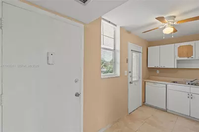 2930 Point East Dr #E312, Aventura, FL 33160 - Photo 5