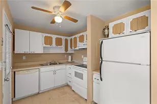 2930 Point E Dr, Aventura, FL 33160 - Photo 5